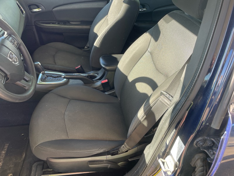 Dodge Avenger Base 2013