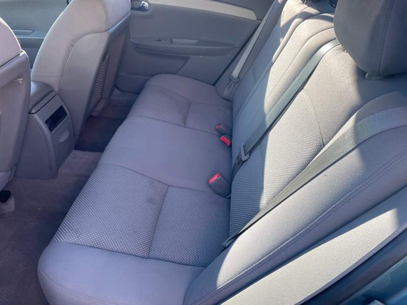 Chevrolet Malibu Hybrid Sedan 2009