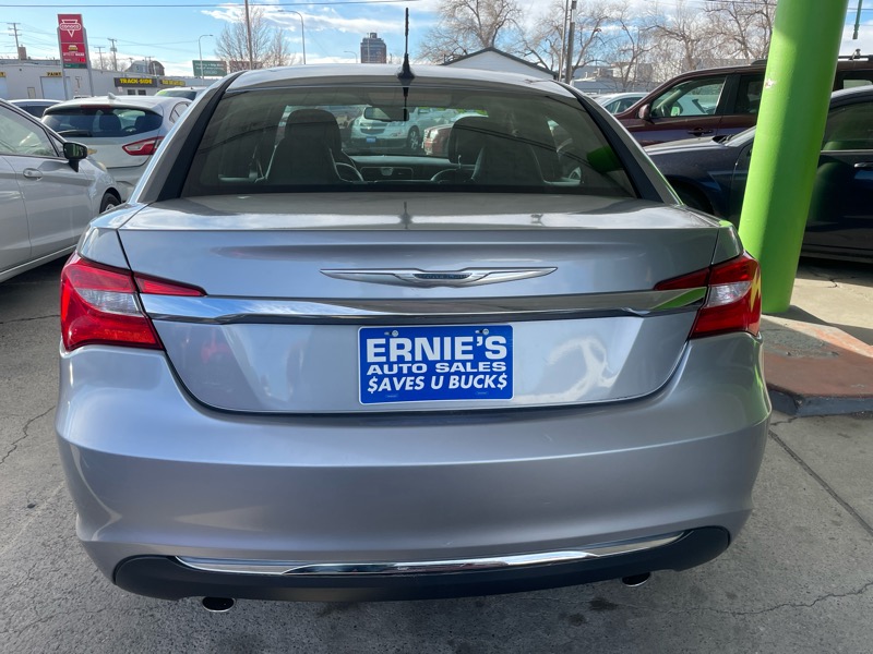 Chrysler 200 Limited 2013