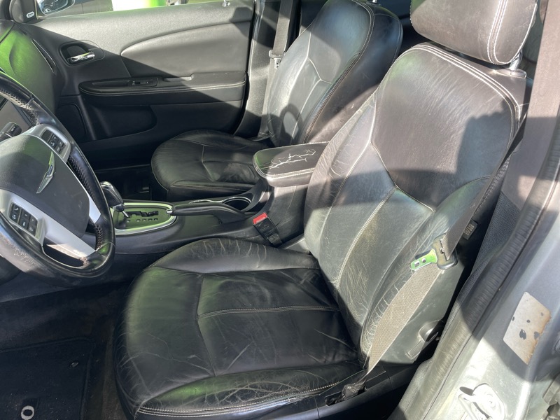 Chrysler 200 Limited 2013