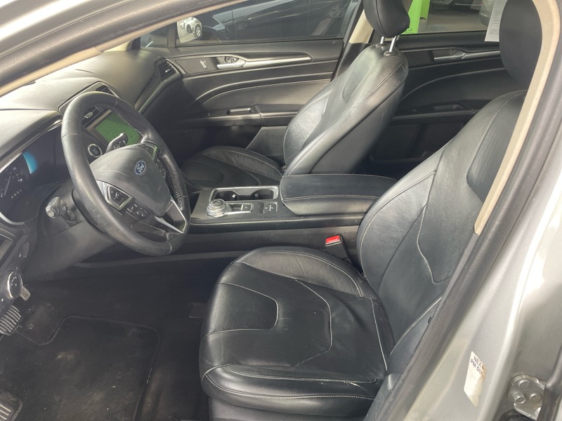 Ford Fusion Hybrid Titanium 2019