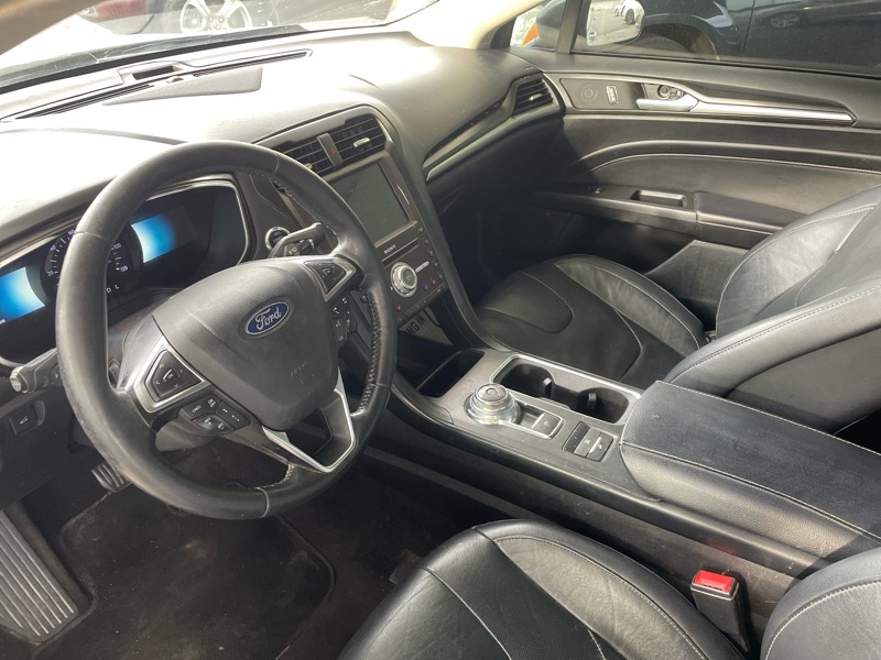 Ford Fusion Hybrid Titanium 2019