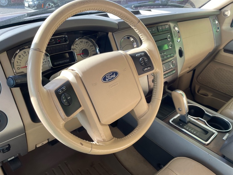 Ford Expedition EL King Ranch 4WD 2013