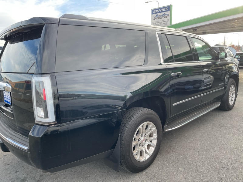 GMC Yukon XL Denali 4WD 2016