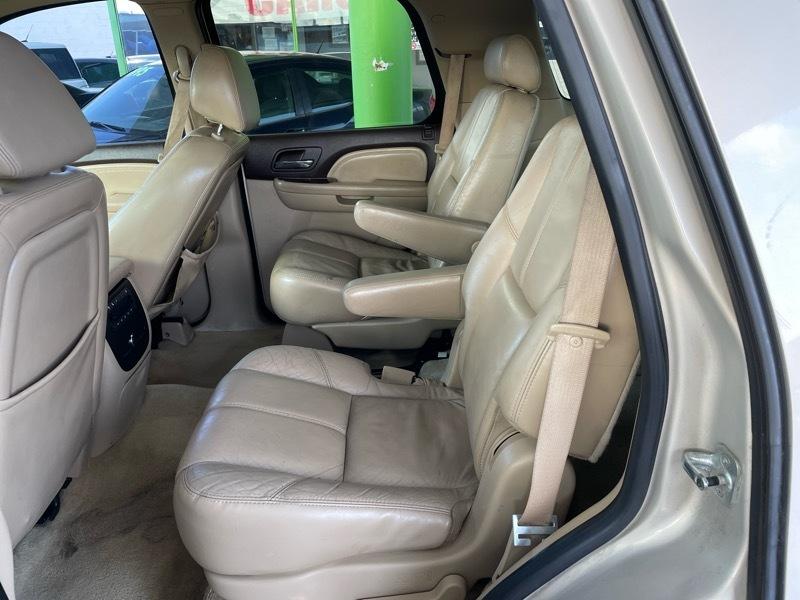 GMC Yukon Denali AWD 2007