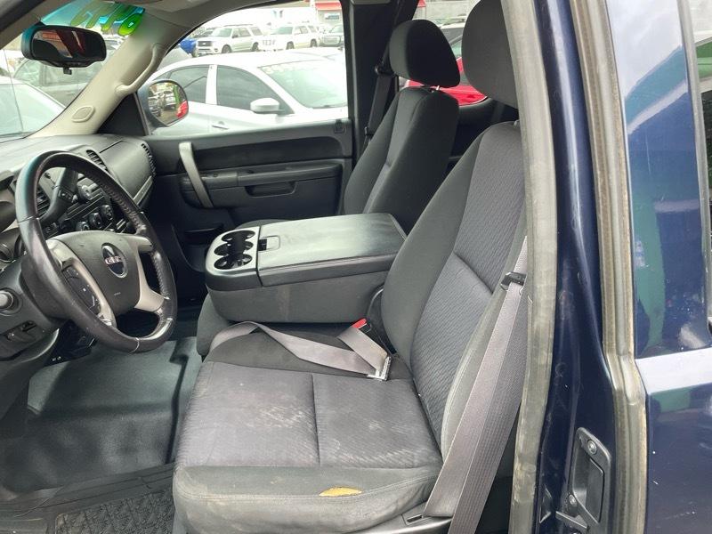 GMC Sierra 1500 SLE Ext. Cab 4WD 2011