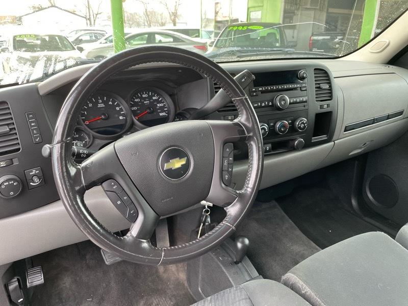 Chevrolet Silverado 1500 LS Extended Cab 4WD 2012