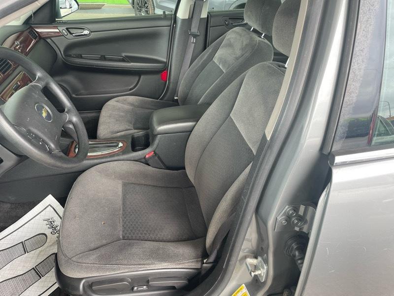 Chevrolet Impala LS 2008