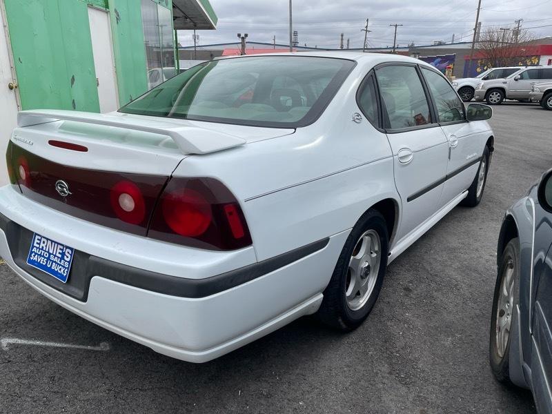 Chevrolet Impala LS 2000