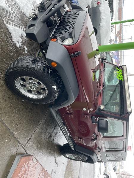 Jeep Wrangler Unlimited Sport 4WD 2010