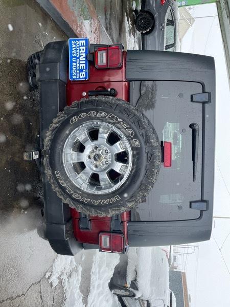 Jeep Wrangler Unlimited Sport 4WD 2010