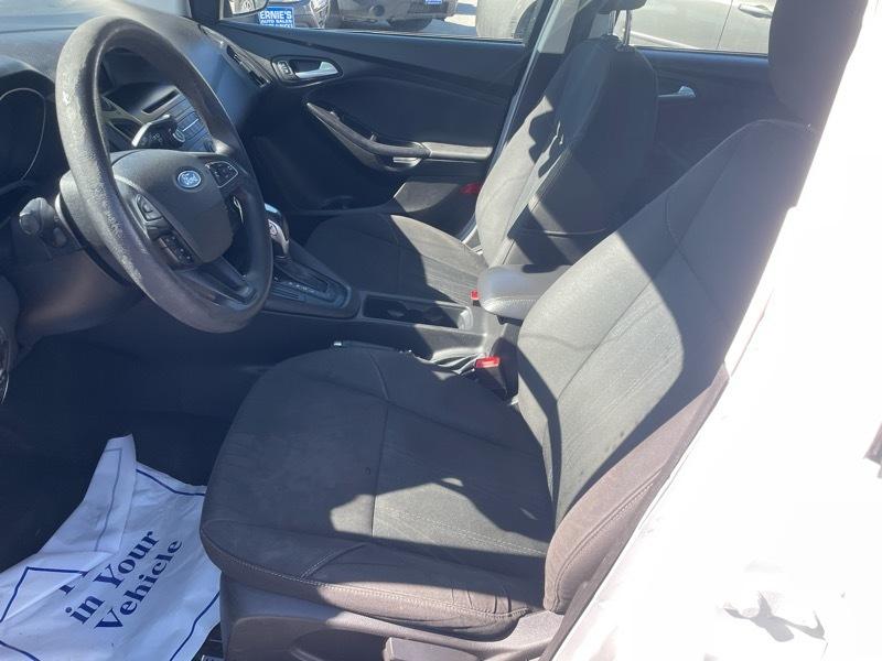 Ford Focus SE Sedan 2015