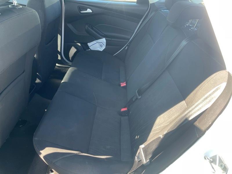 Ford Focus SE Sedan 2015