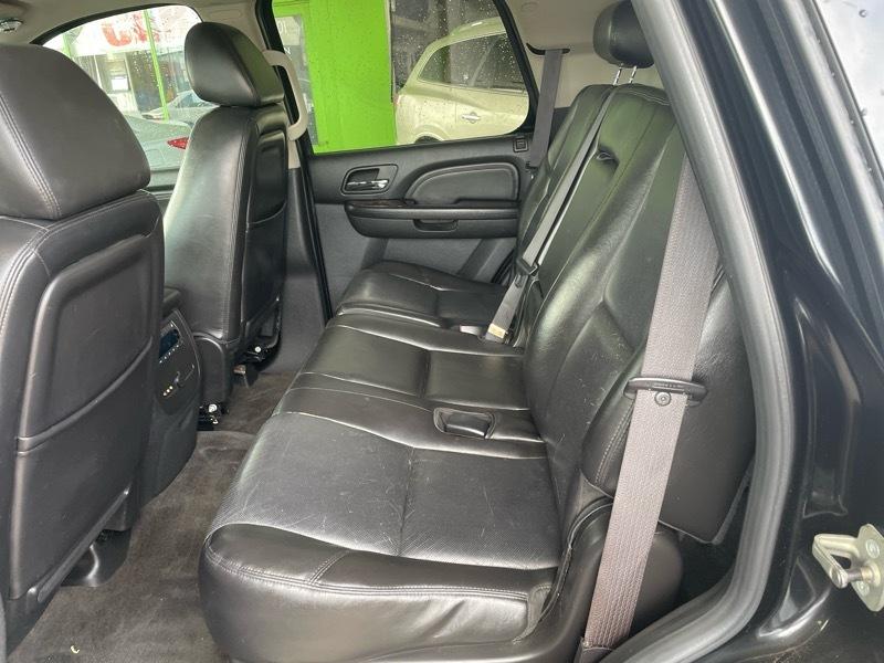 GMC Yukon Denali 4WD 2009