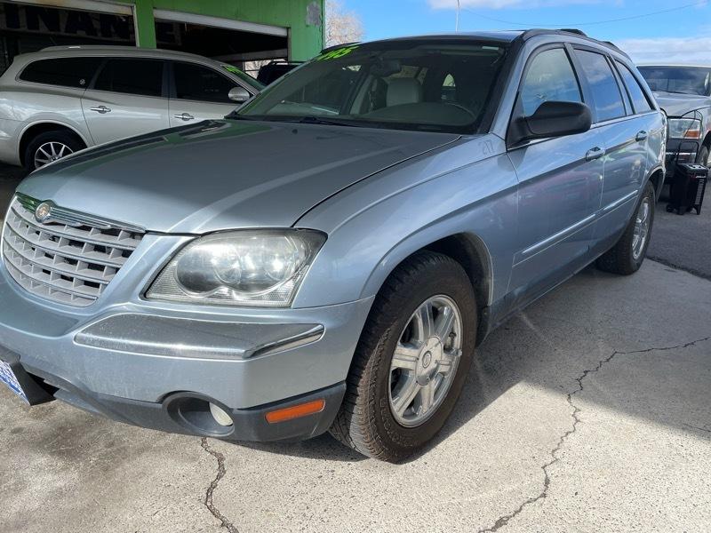 Chrysler Pacifica Touring AWD 2005