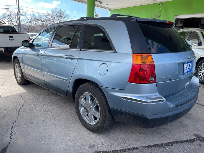 Chrysler Pacifica Touring AWD 2005