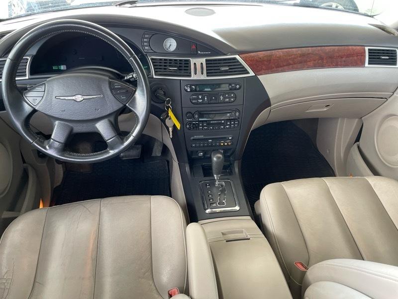 Chrysler Pacifica Touring AWD 2005