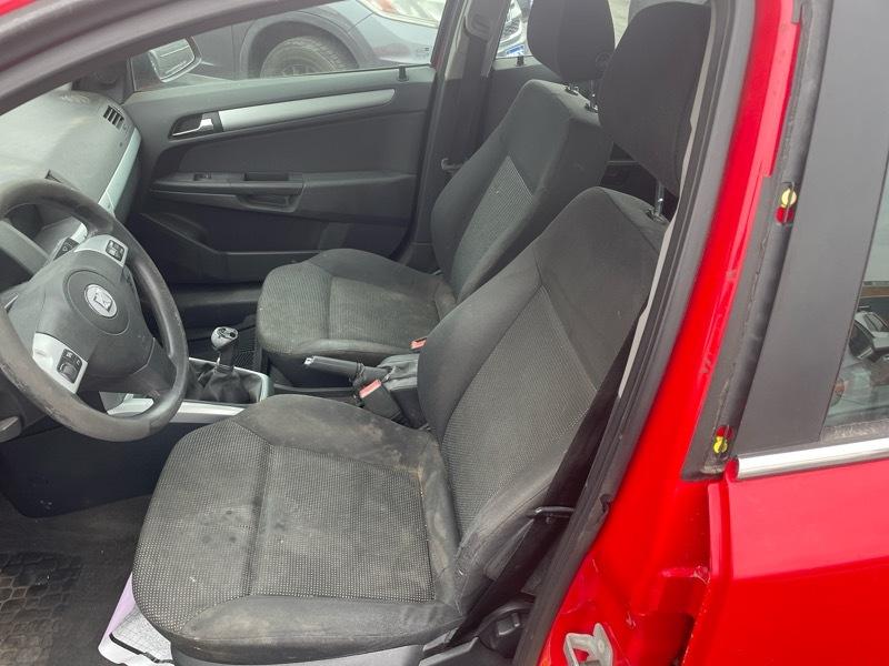 Saturn Astra XR 5-Door 2008