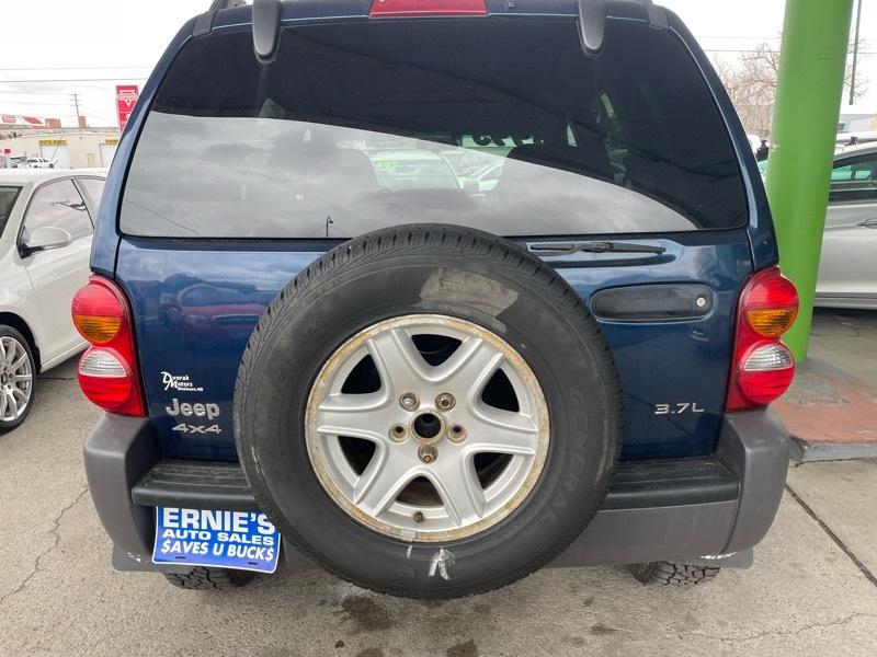 Jeep Liberty Sport 4WD 2002