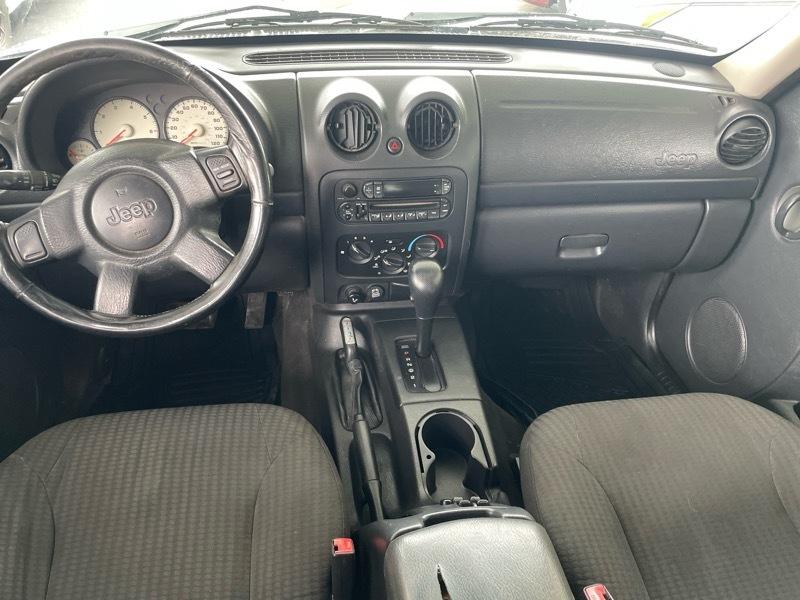 Jeep Liberty Sport 4WD 2002