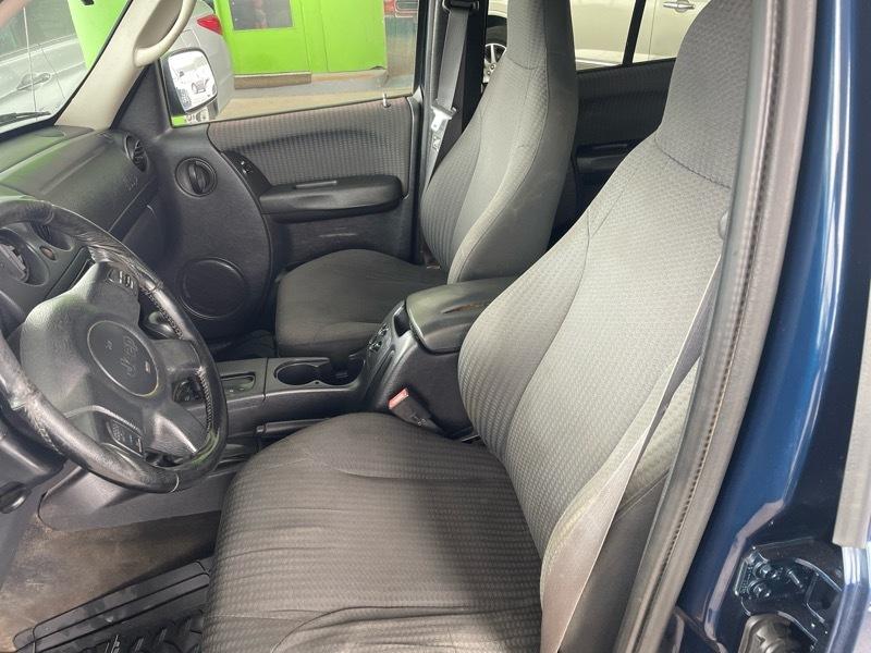 Jeep Liberty Sport 4WD 2002