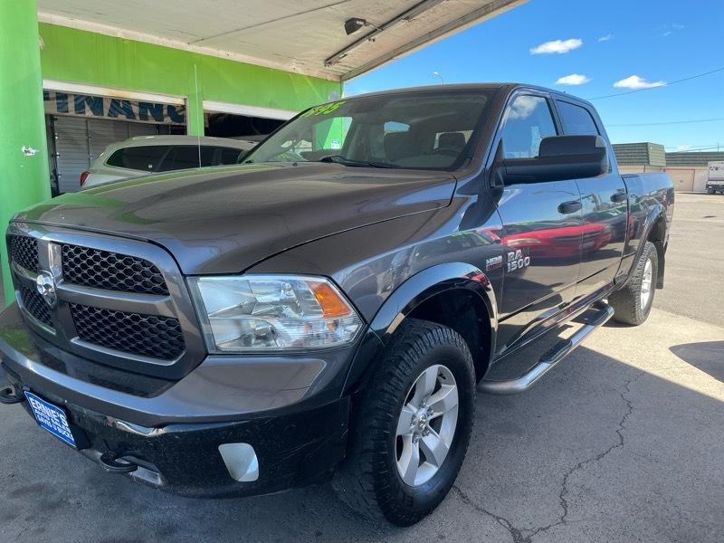 RAM 1500 SLT Crew Cab LWB 4WD 2014