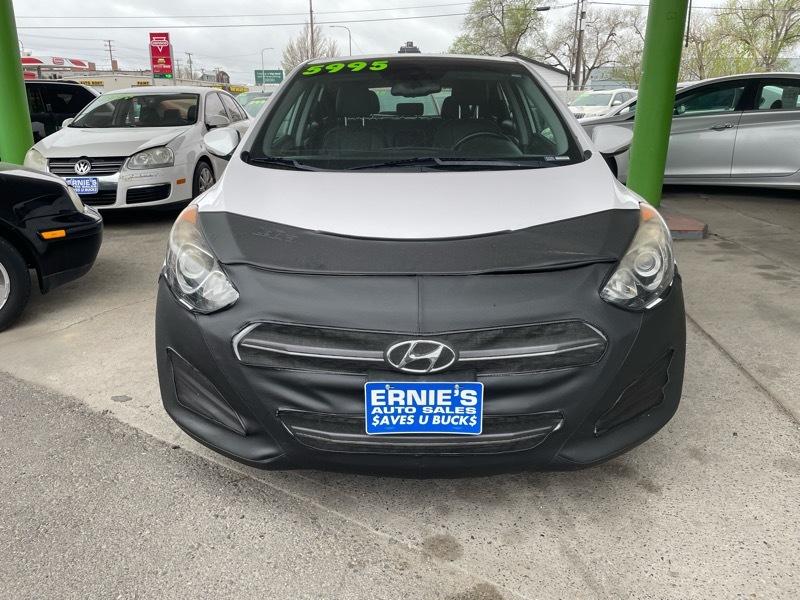 Hyundai Elantra GT A/T 2016
