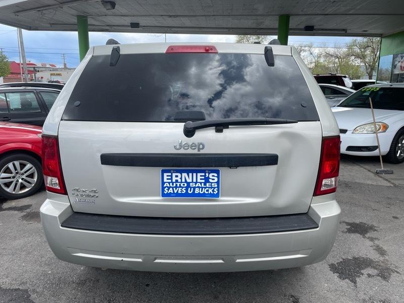 Jeep Grand Cherokee Laredo 4WD 2009