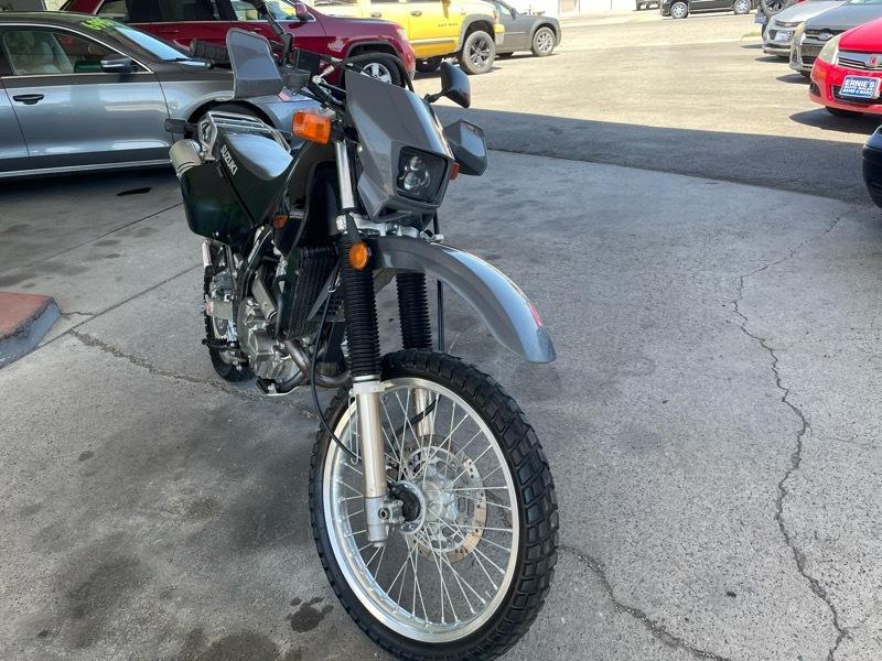 Suzuki DR650SE  2023