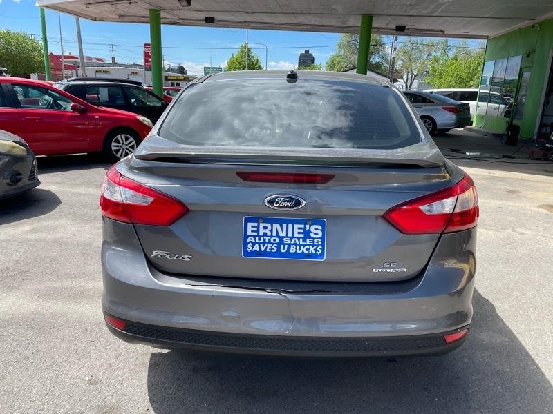 Ford Focus SE Sedan 2013