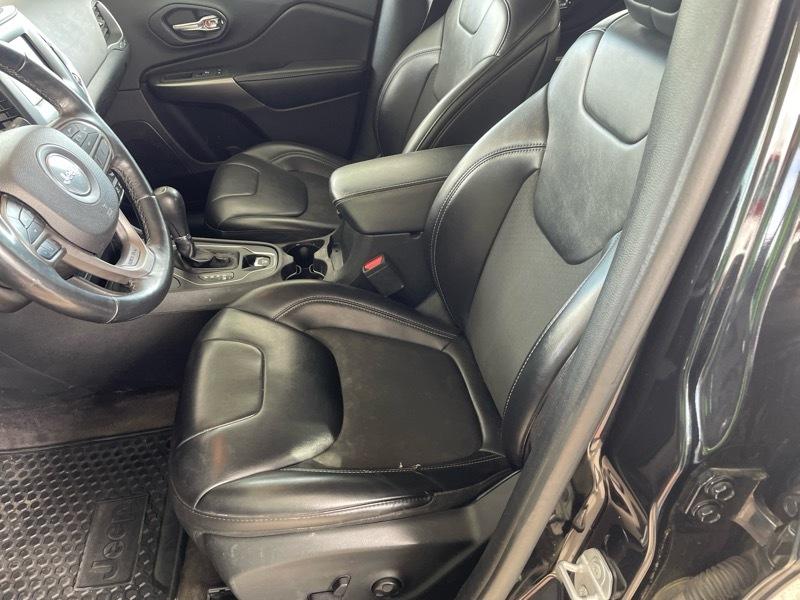 Jeep Cherokee Latitude Plus 4WD 2019