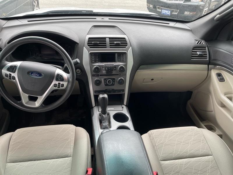 Ford Explorer Base 4WD 2014