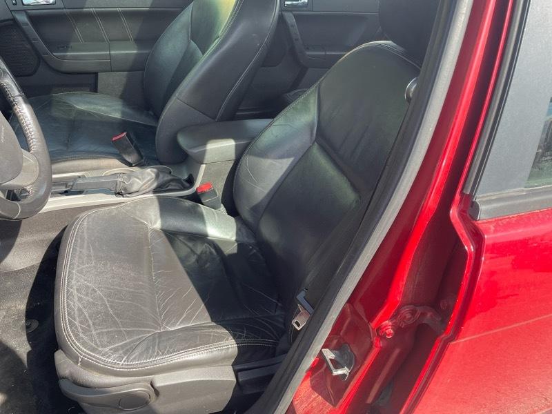 Ford Focus SES Sedan 2010