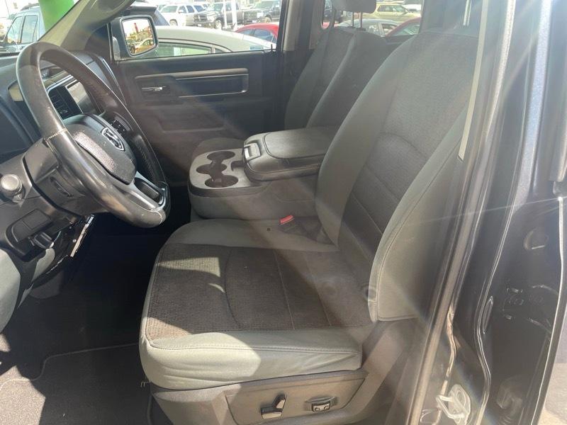 RAM 1500 SLT Quad Cab 4WD 2014