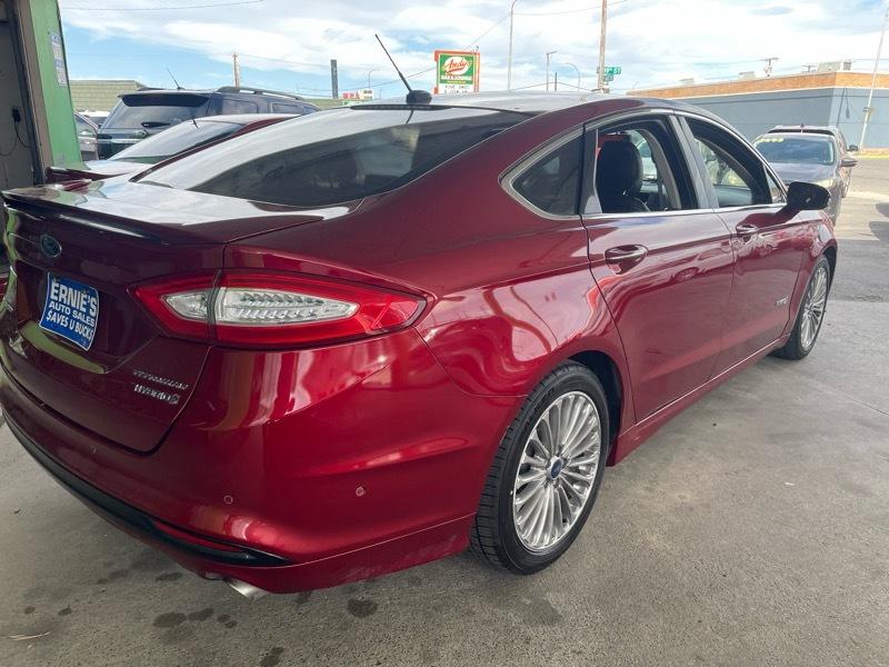 Ford Fusion Hybrid Titanium 2013
