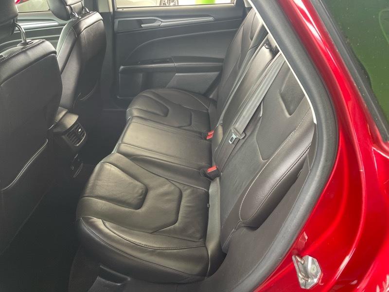 Ford Fusion Hybrid Titanium 2013