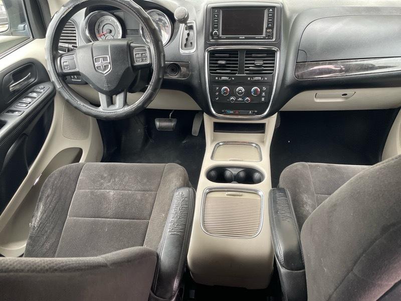 Dodge Grand Caravan SXT 2012
