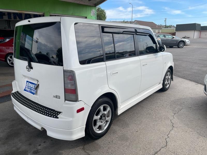 Scion xB Wagon 2006