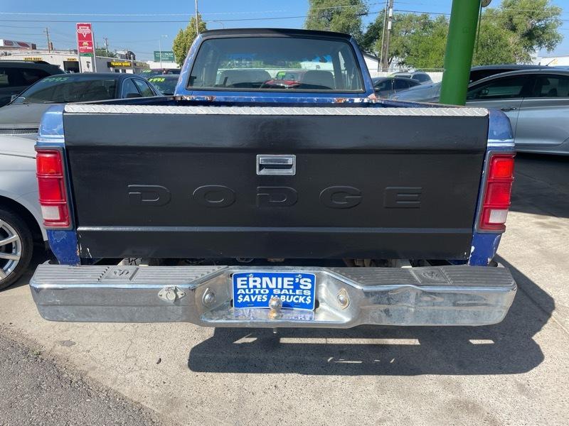 Dodge Dakota Club Cab 6.5-ft. Bed 4WD 1994