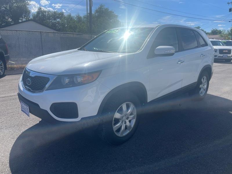 Kia Sorento LX 2WD 2011