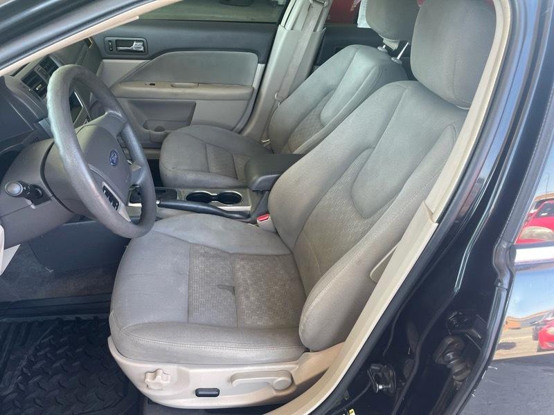 Ford Fusion SE 2010