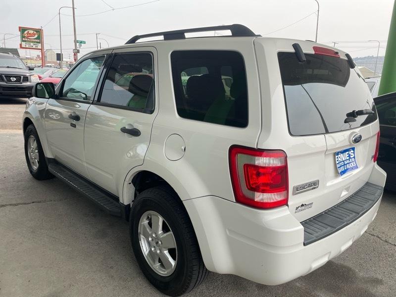Ford Escape XLT 4WD 2012
