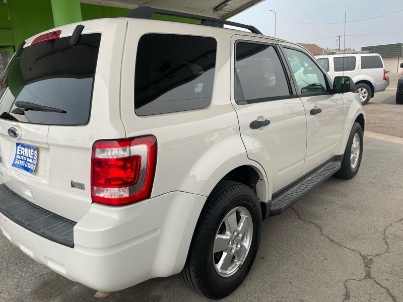 Ford Escape XLT 4WD 2012