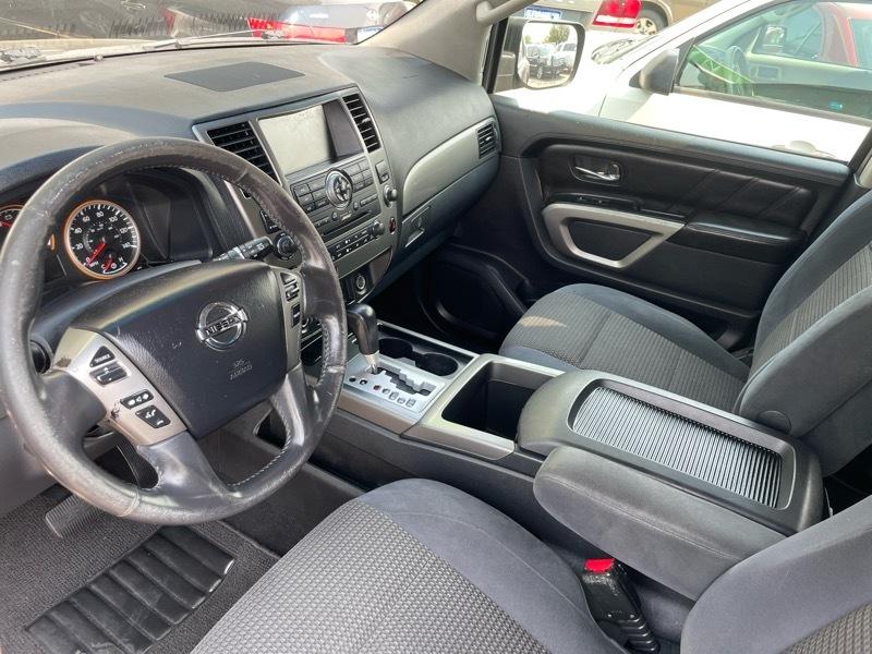 Nissan Armada SL 4WD 2015
