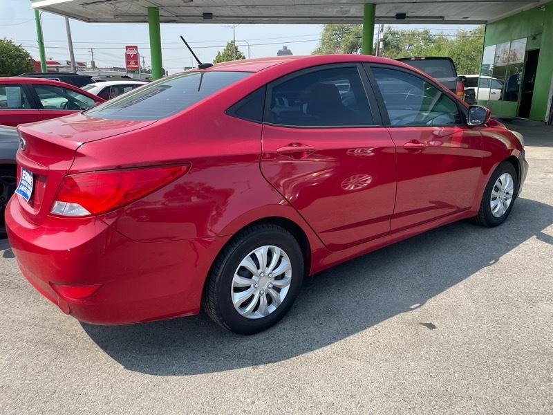 Hyundai Accent SE 4-Door 6A 2016