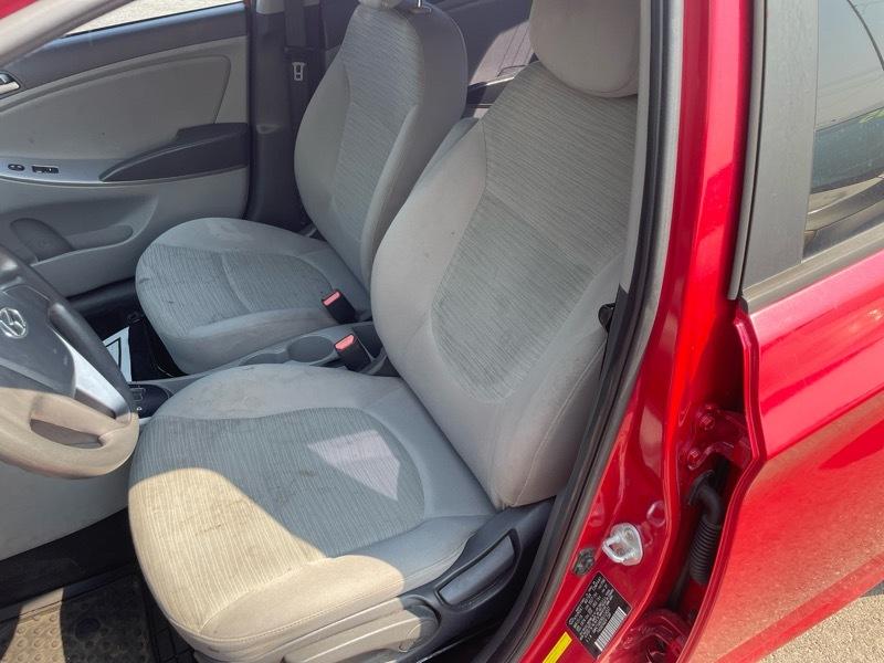 Hyundai Accent SE 4-Door 6A 2016