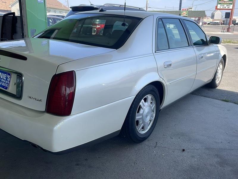 Cadillac DeVille Sedan 2003