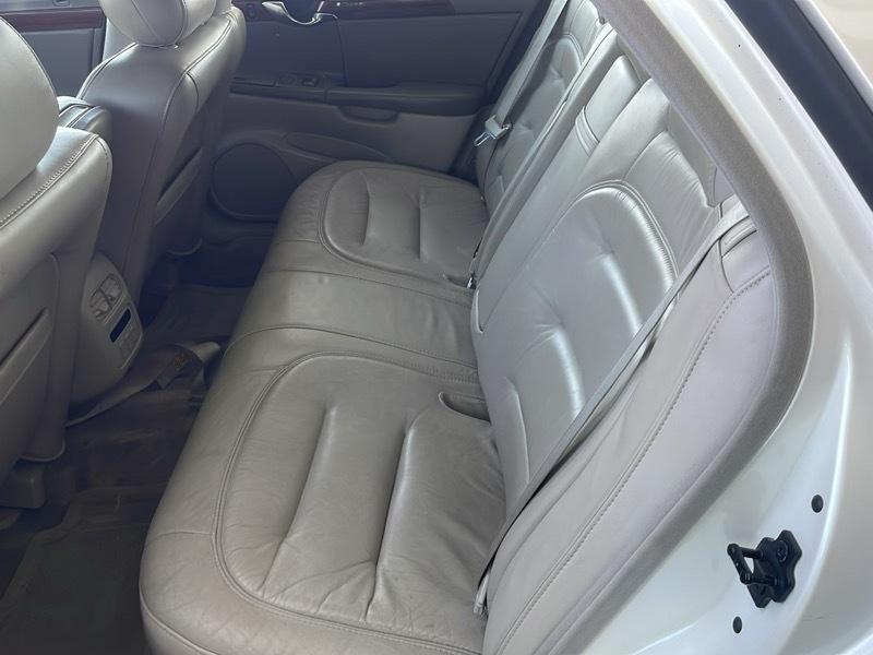 Cadillac DeVille Sedan 2003