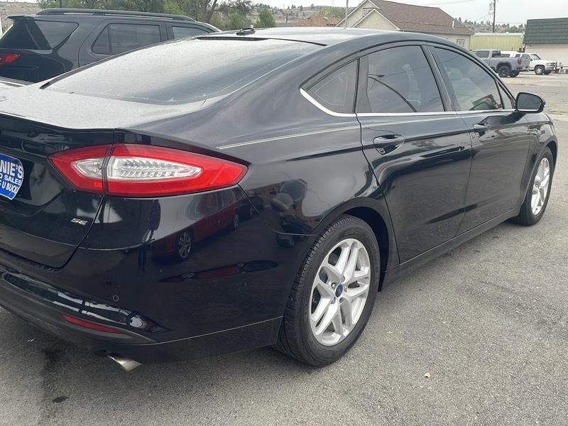 Ford Fusion SE 2016