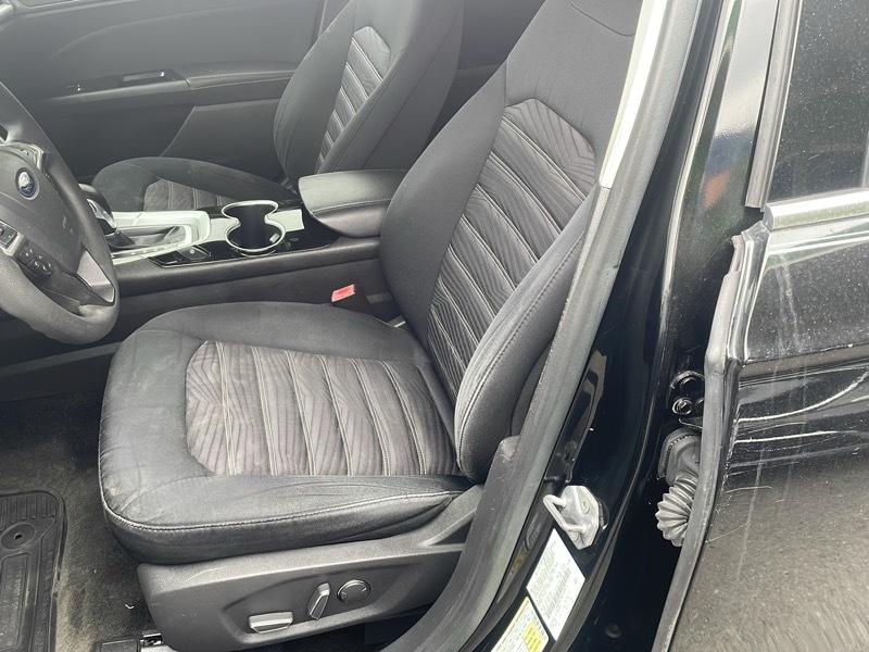 Ford Fusion SE 2016